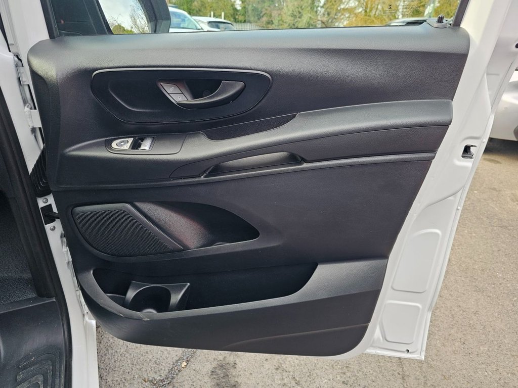 Used Mercedes-Benz Vito 2021 for sale - 77369930: Photo 25