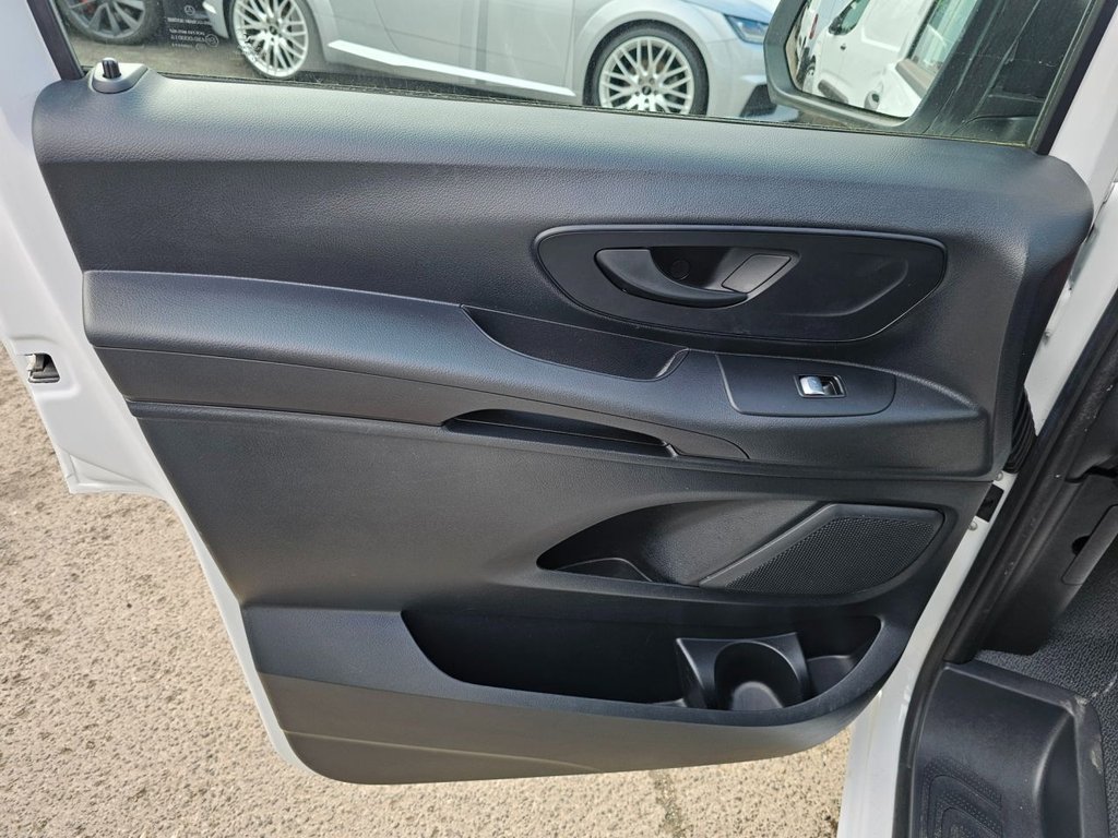 Used Mercedes-Benz Vito 2021 for sale - 77369930: Photo 31