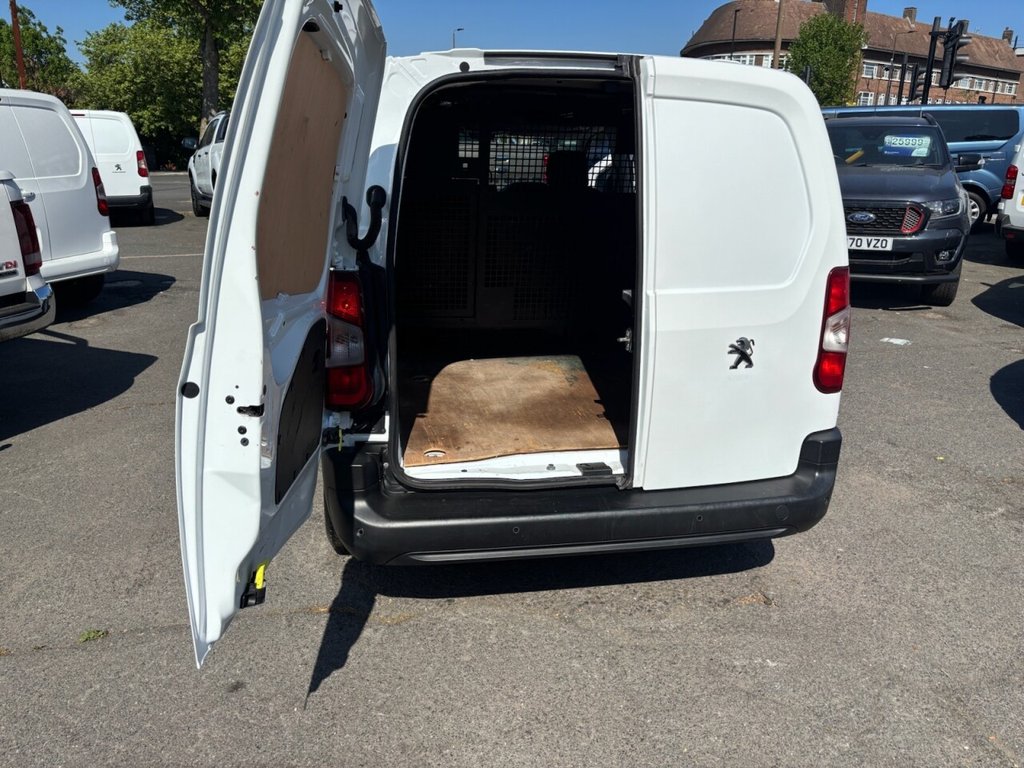 Used Peugeot Partner 2021 for sale - 76634904: Photo 24