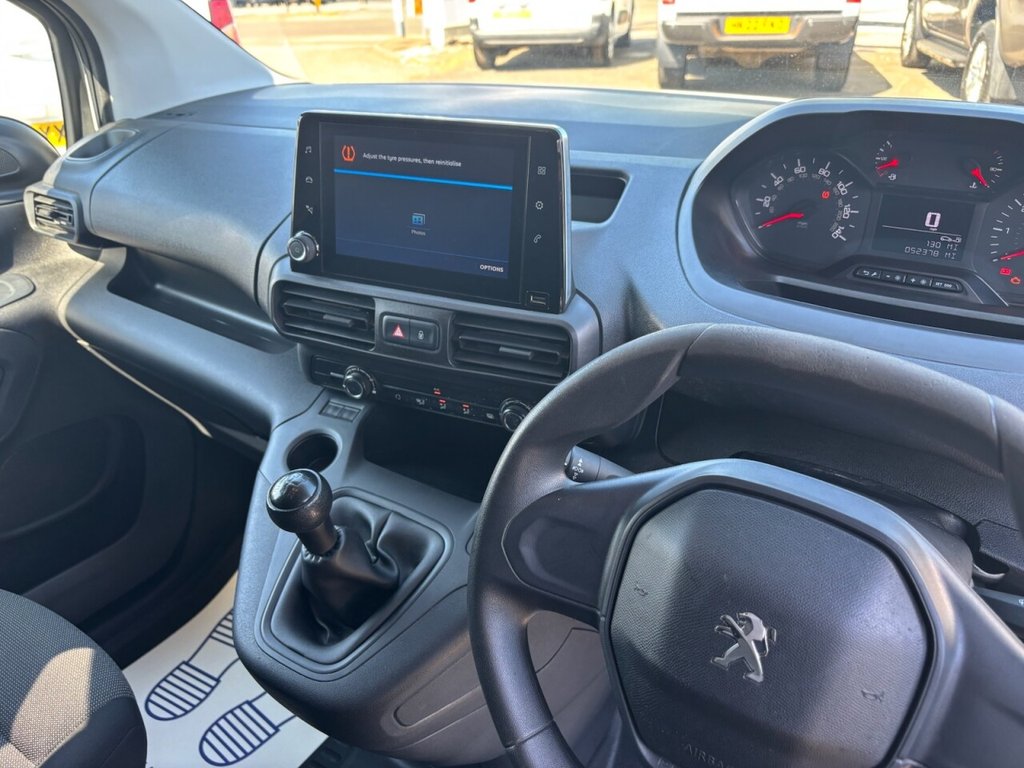 Used Peugeot Partner 2021 for sale - 76634904: Photo 37