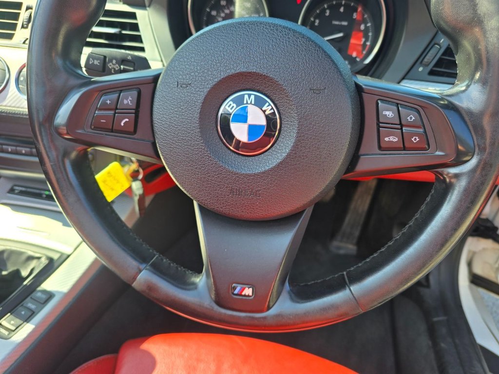 Used BMW Z4 2011 for sale - 76642083: Photo 18