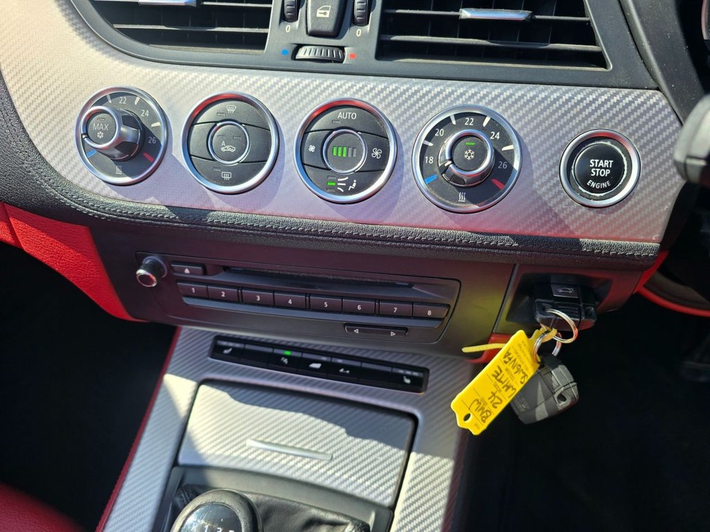 Used BMW Z4 2011 for sale - 76642083: Photo 21