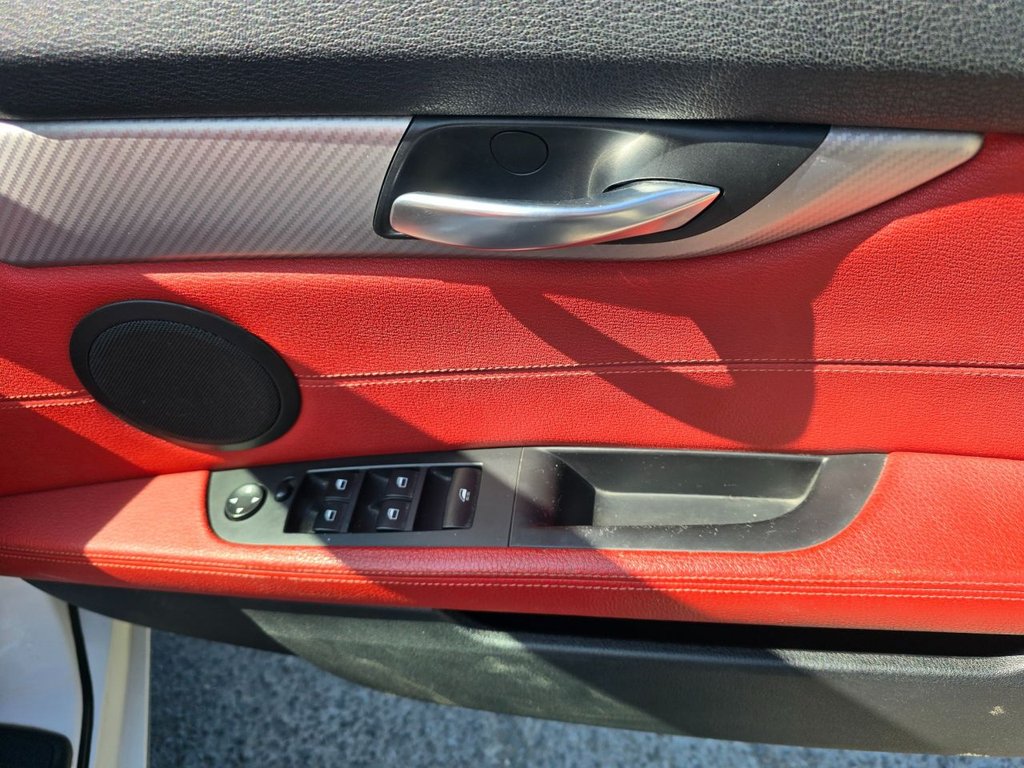 Used BMW Z4 2011 for sale - 76642083: Photo 26