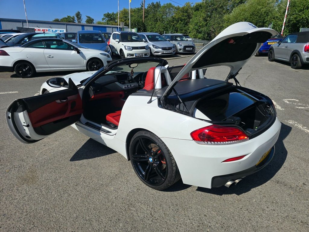 Used BMW Z4 2011 for sale - 76642083: Photo 40