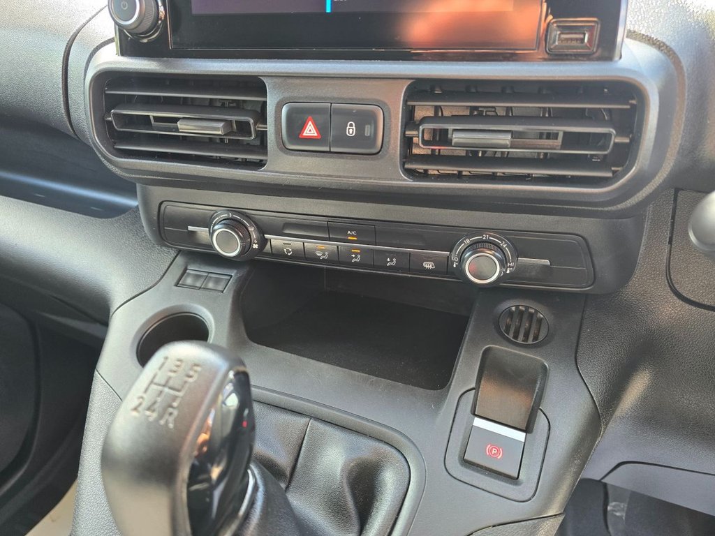 Used Peugeot Partner 2021 for sale - 76634880: Photo 21