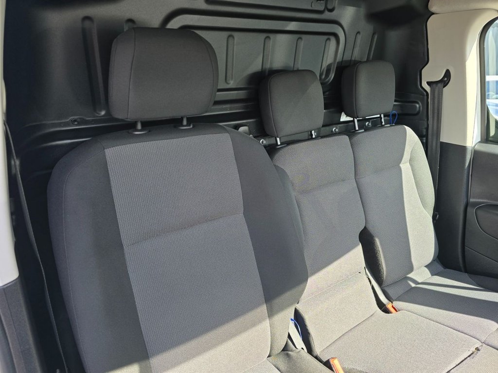 Used Peugeot Partner 2021 for sale - 76634880: Photo 23