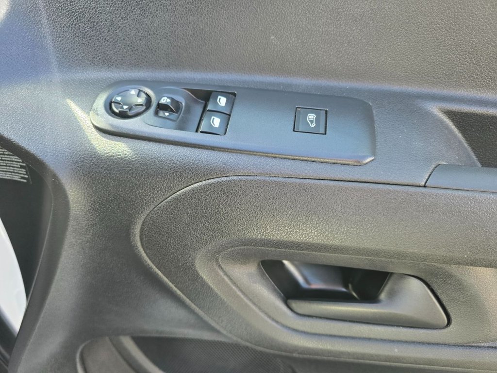 Used Peugeot Partner 2021 for sale - 76634880: Photo 25