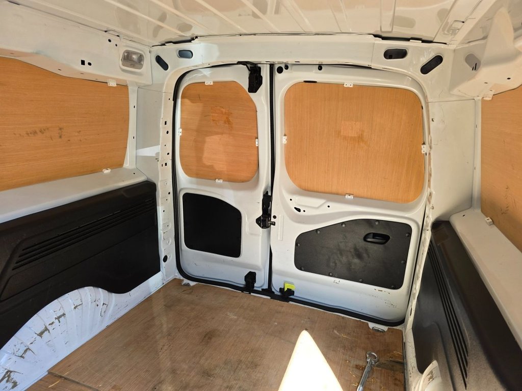 Used Peugeot Partner 2021 for sale - 76634880: Photo 35