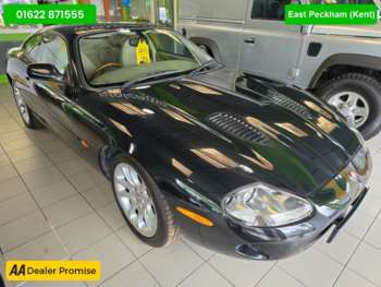 1999 (74) - XJR 4.0 black with 98,000 miles, service history, automatic gearbox, afterm 3-Door