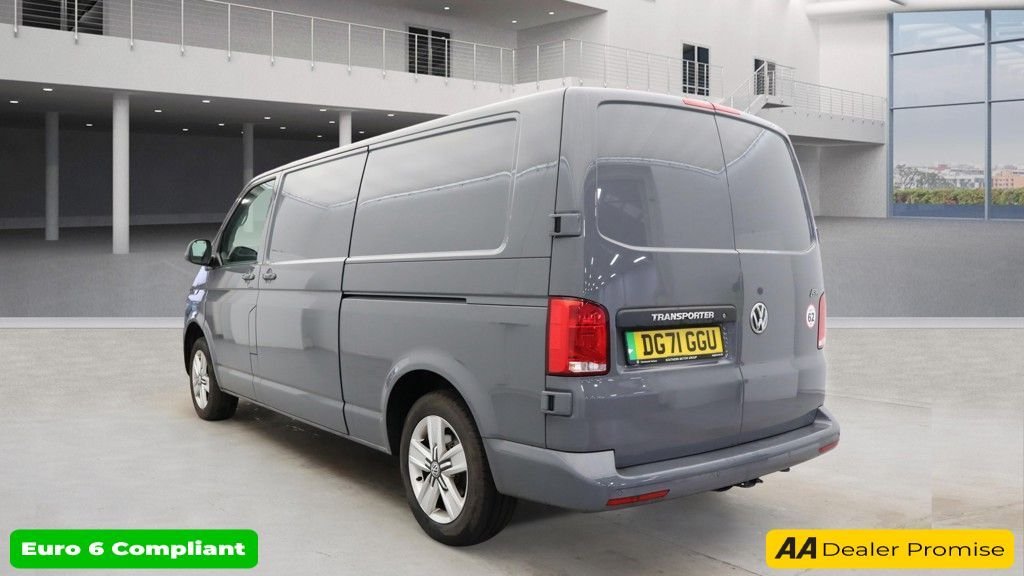 Used Volkswagen Transporter 2021 for sale - 77850053: Photo 3