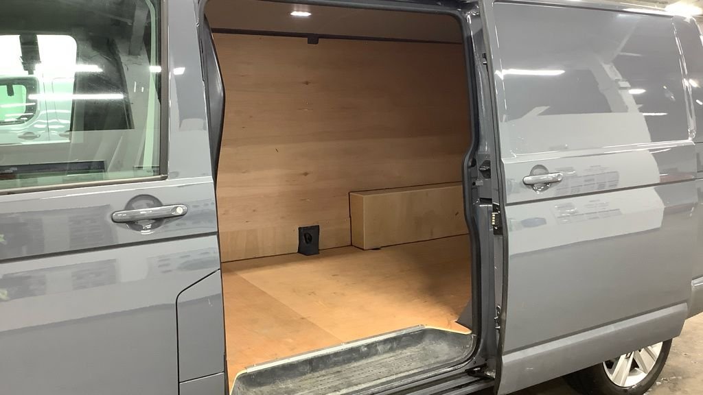 Used Volkswagen Transporter 2021 for sale - 77850053: Photo 8