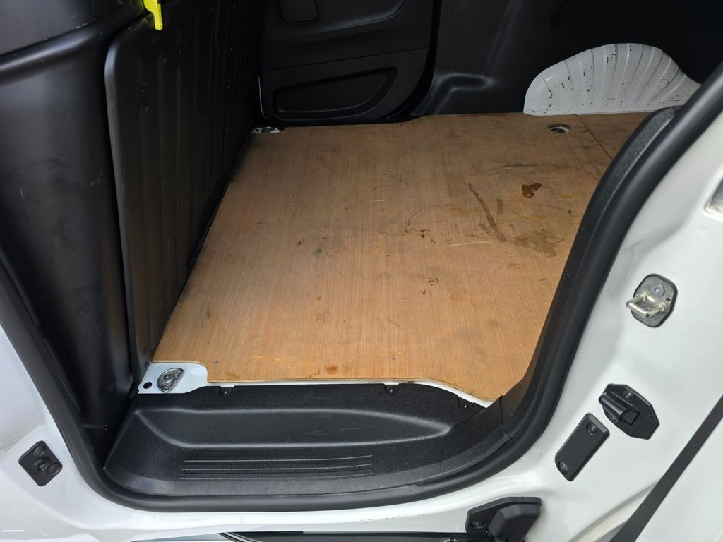 Used Peugeot Partner 2021 for sale - 77383568: Photo 40