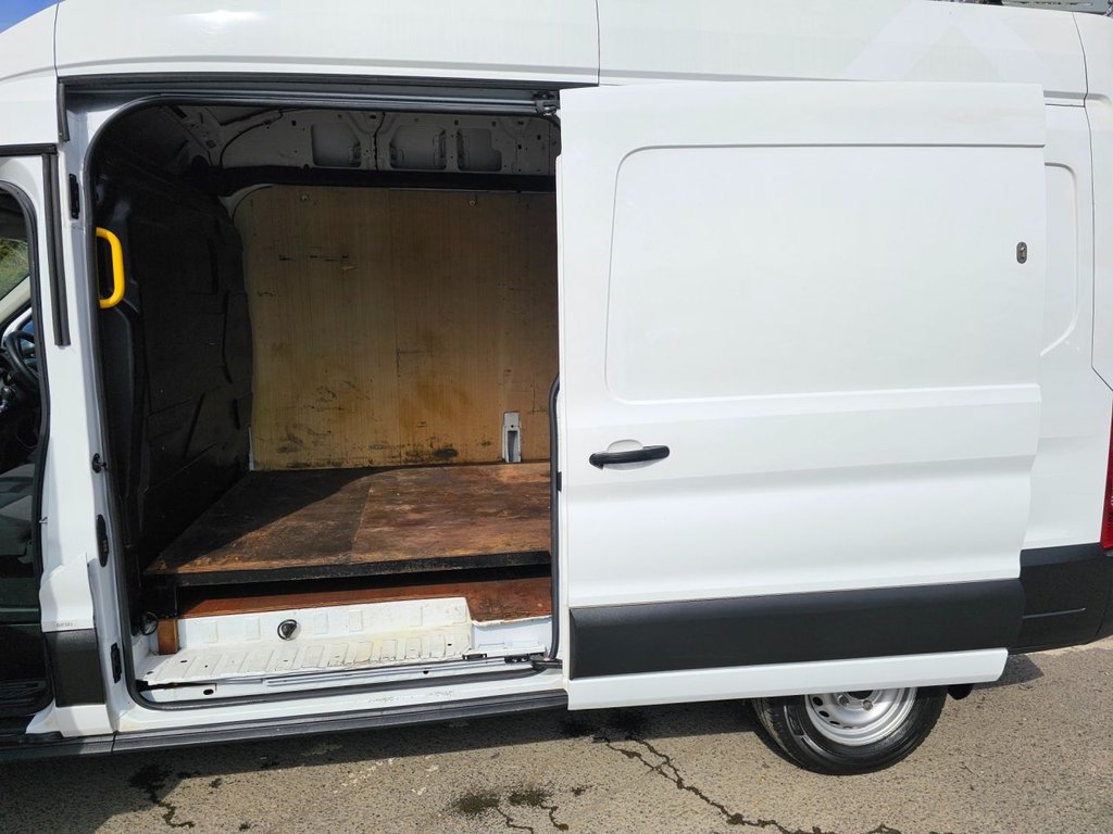 Used Ford Transit 2022 for sale - 77667400: Photo 36