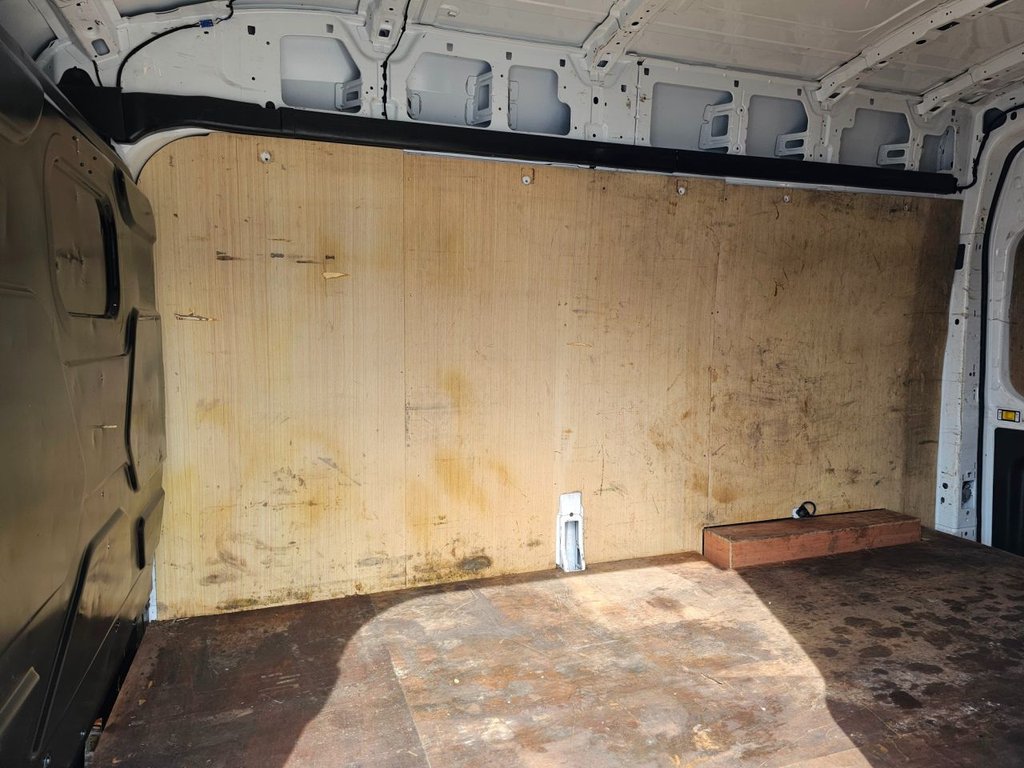 Used Ford Transit 2022 for sale - 77667400: Photo 37