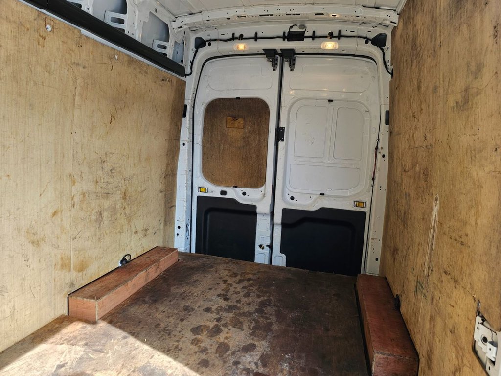 Used Ford Transit 2022 for sale - 77667400: Photo 38