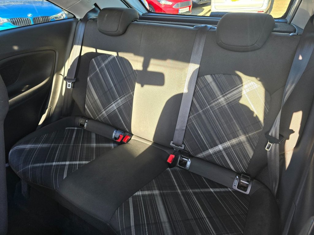 Used Vauxhall Corsa 2015 for sale - 76634936: Photo 31