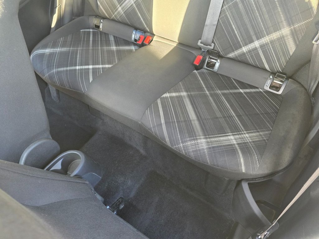 Used Vauxhall Corsa 2015 for sale - 76634936: Photo 32