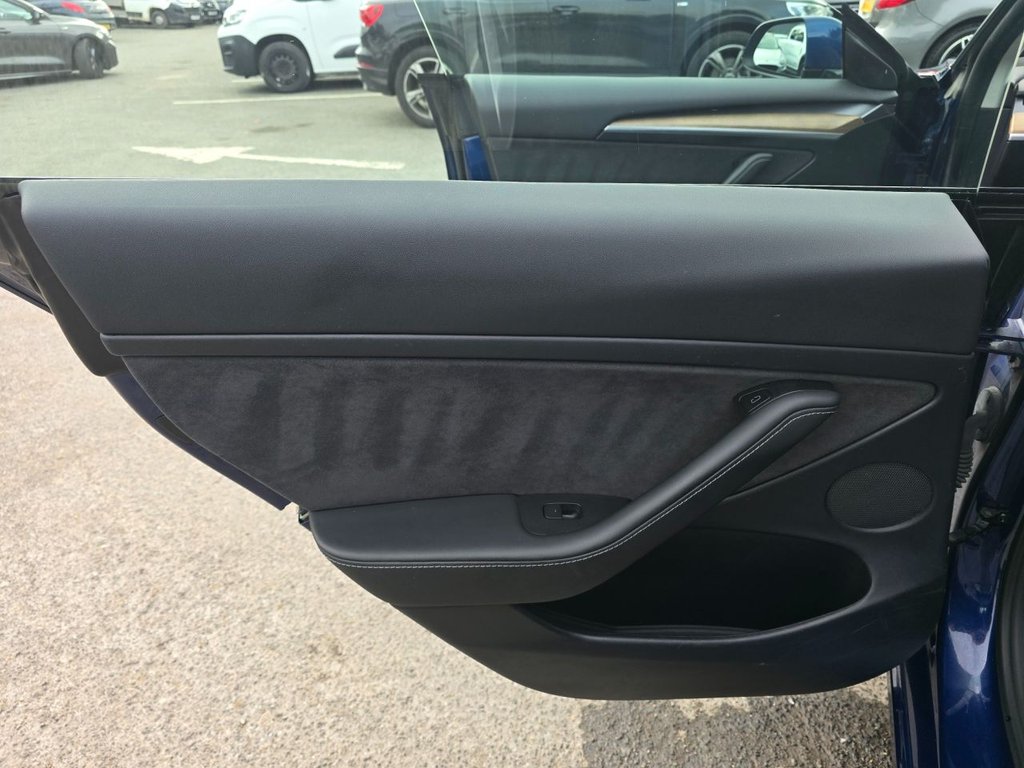 Used Tesla Model 3 2021 for sale - 76634964: Photo 36