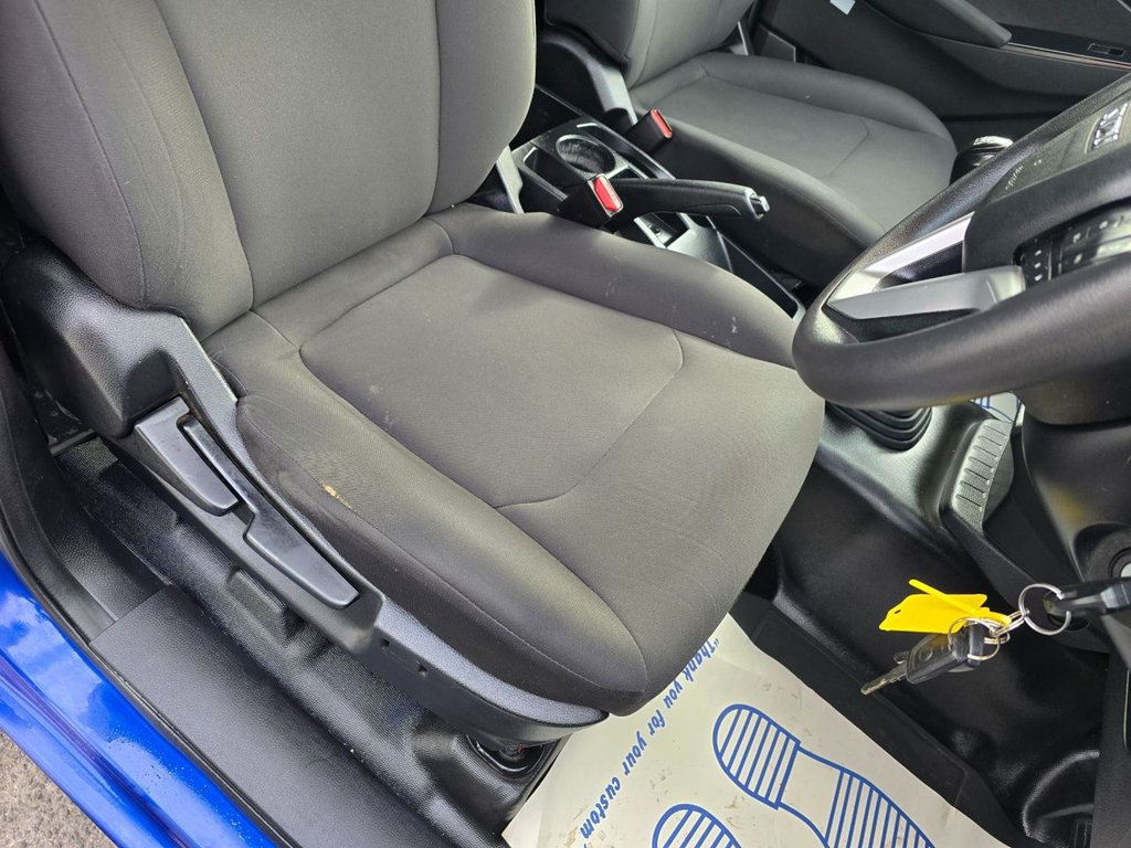 Used Isuzu D-Max 2021 for sale - 76634966: Photo 25