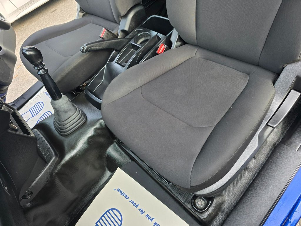 Used Isuzu D-Max 2021 for sale - 76634966: Photo 32