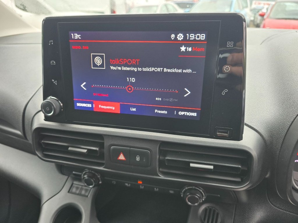 Used Citroen Berlingo 2022 for sale - 76941509: Photo 18