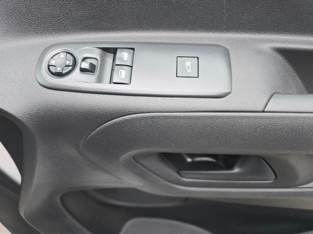 Used Citroen Berlingo 2022 for sale - 76941509: Photo 24