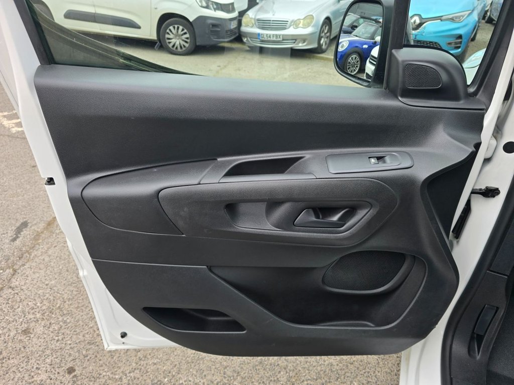 Used Citroen Berlingo 2022 for sale - 76941509: Photo 31