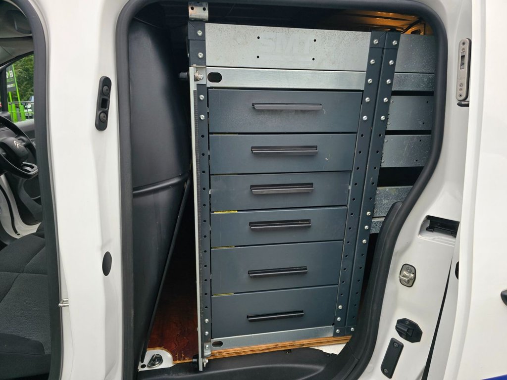 Used Citroen Berlingo 2022 for sale - 76941509: Photo 32