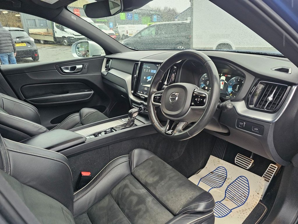 Used Volvo XC60 2018 for sale - 77583575: Photo 15