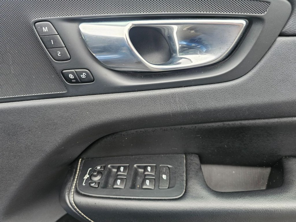 Used Volvo XC60 2018 for sale - 77583575: Photo 27