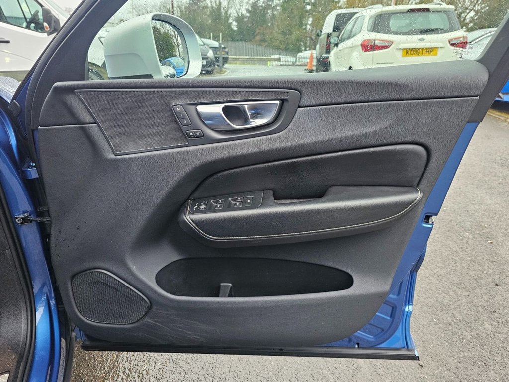 Used Volvo XC60 2018 for sale - 77583575: Photo 28