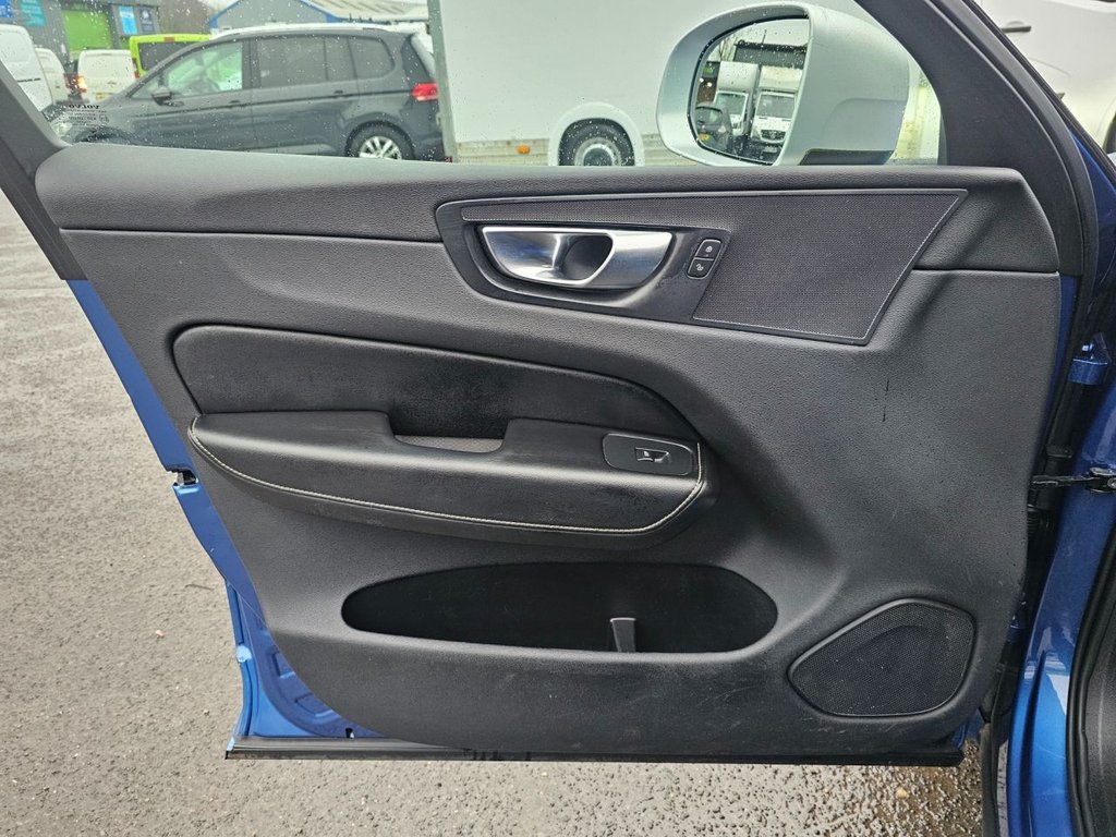 Used Volvo XC60 2018 for sale - 77583575: Photo 34