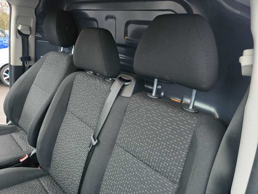 Used Mercedes-Benz Vito 2022 for sale - 76973695: Photo 29