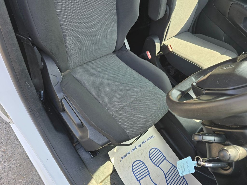 Used Peugeot Partner 2021 for sale - 76634848: Photo 24