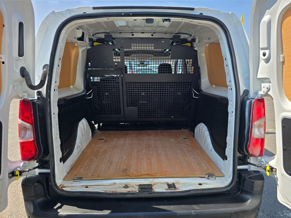 Used Peugeot Partner 2021 for sale - 76634848: Photo 39