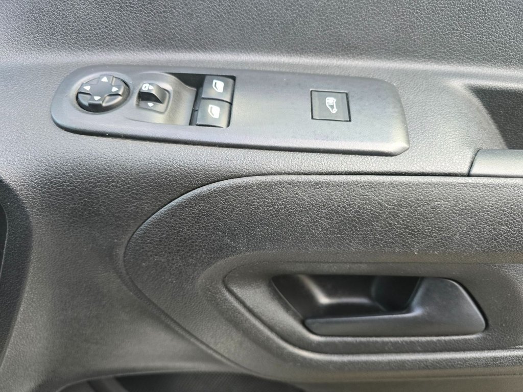 Used Peugeot Partner 2022 for sale - 76923528: Photo 24