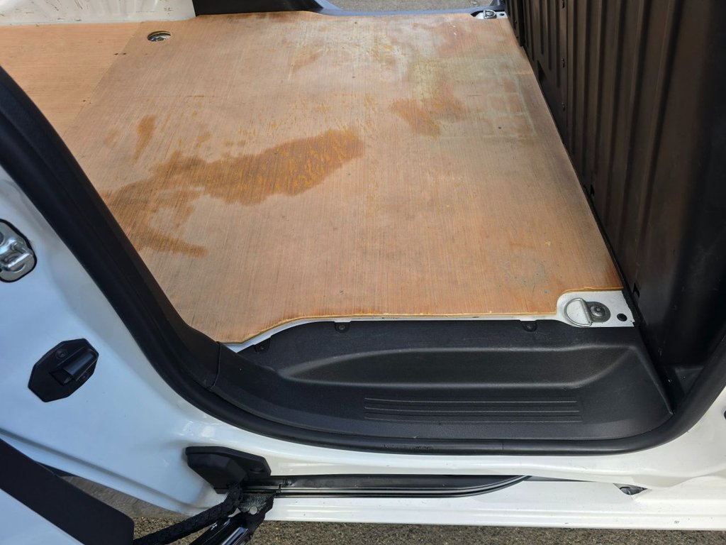 Used Peugeot Partner 2022 for sale - 76923528: Photo 46