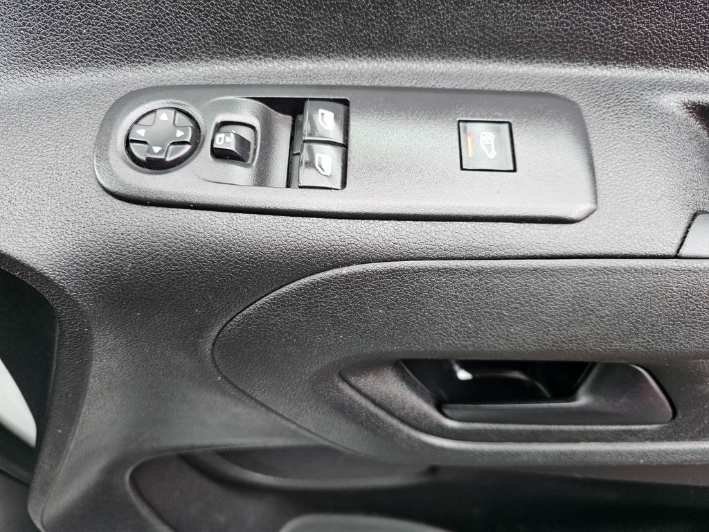 Used Peugeot Partner 2020 for sale - 77313646: Photo 25