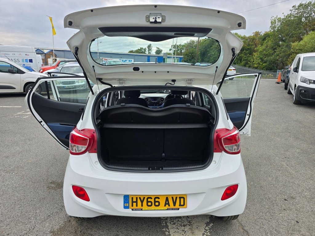 Used Hyundai i10 2016 for sale - 76634915: Photo 38