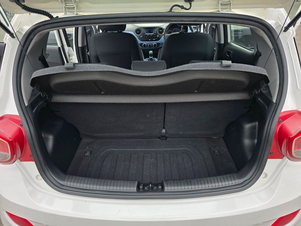 Used Hyundai i10 2016 for sale - 76634915: Photo 39