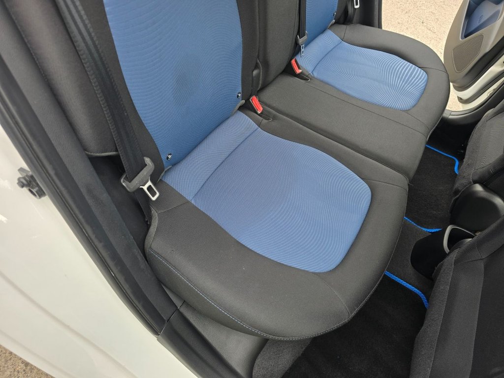 Used Hyundai i10 2016 for sale - 76634915: Photo 43