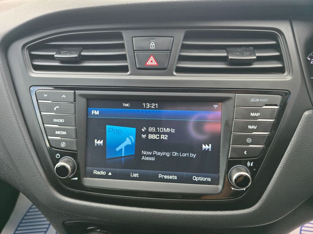 Used Hyundai i20 2018 for sale - 76634913: Photo 20