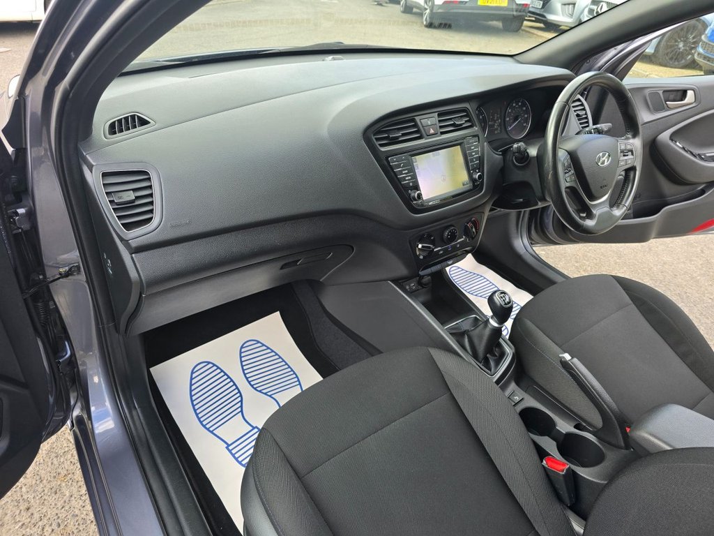 Used Hyundai i20 2018 for sale - 76634913: Photo 30