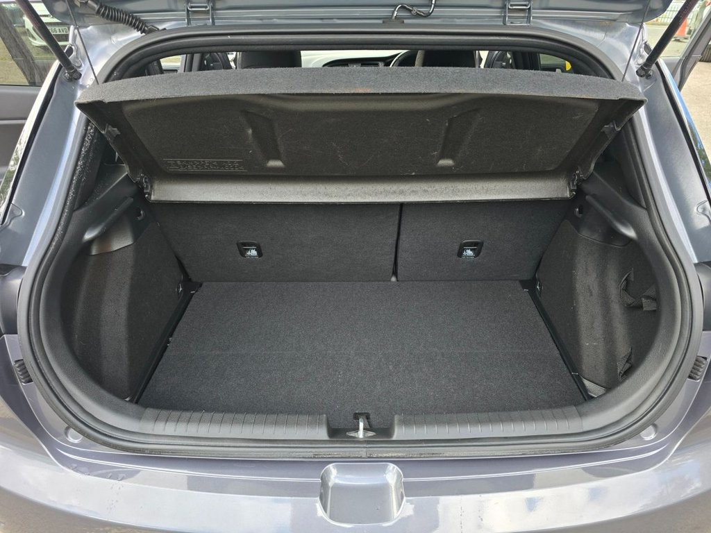 Used Hyundai i20 2018 for sale - 76634913: Photo 43