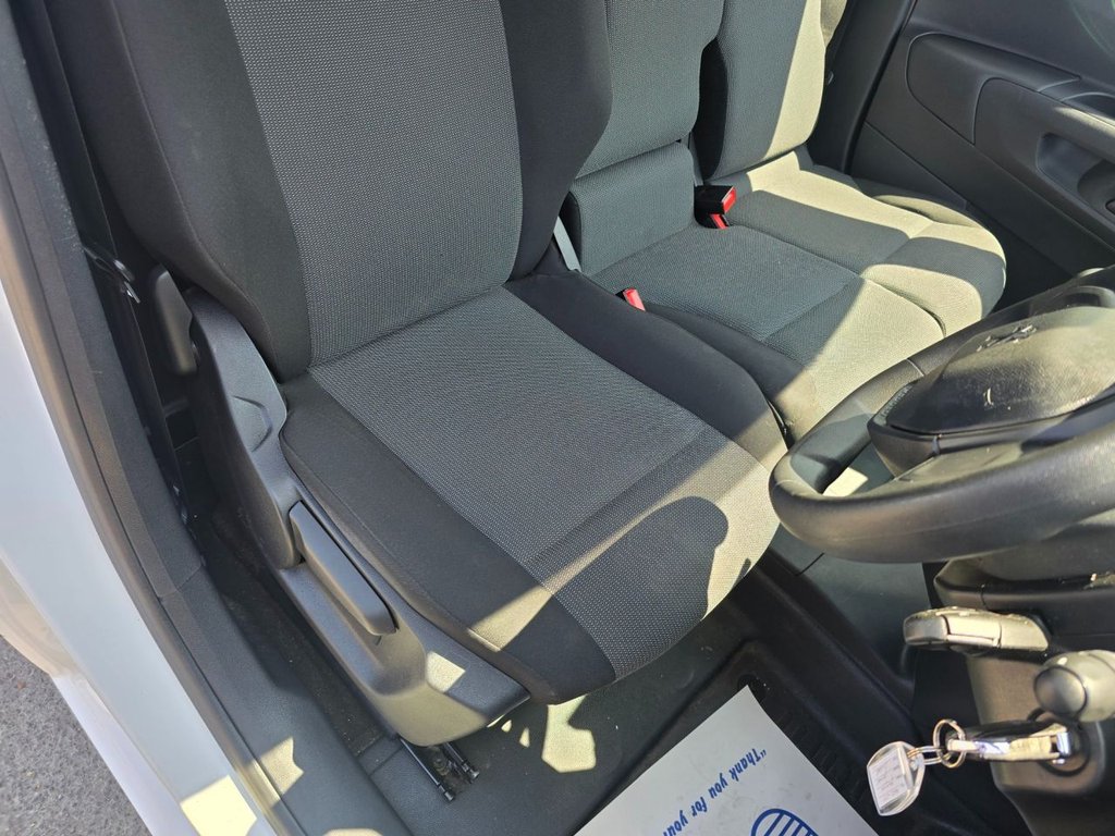 Used Peugeot Partner 2021 for sale - 76634924: Photo 25