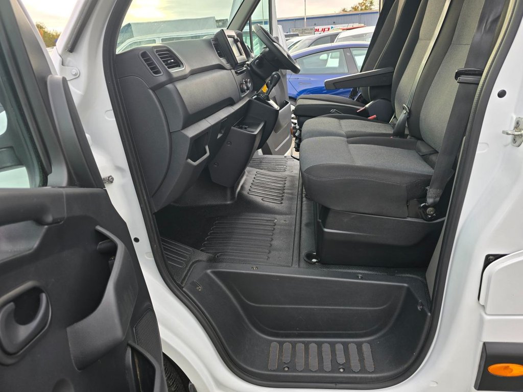 Used Renault Master 2021 for sale - 76631843: Photo 32