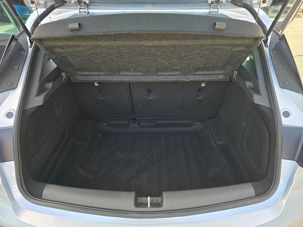 Used Vauxhall Astra 2020 for sale - 76634872: Photo 40