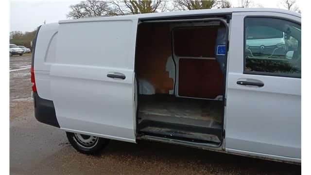 Used Mercedes-Benz Vito 2021 for sale - 77905425: Photo 7