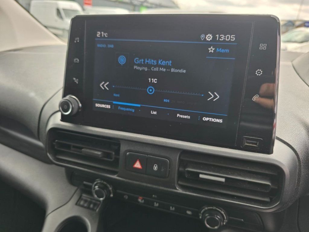 Used Peugeot Partner 2020 for sale - 77089172: Photo 19