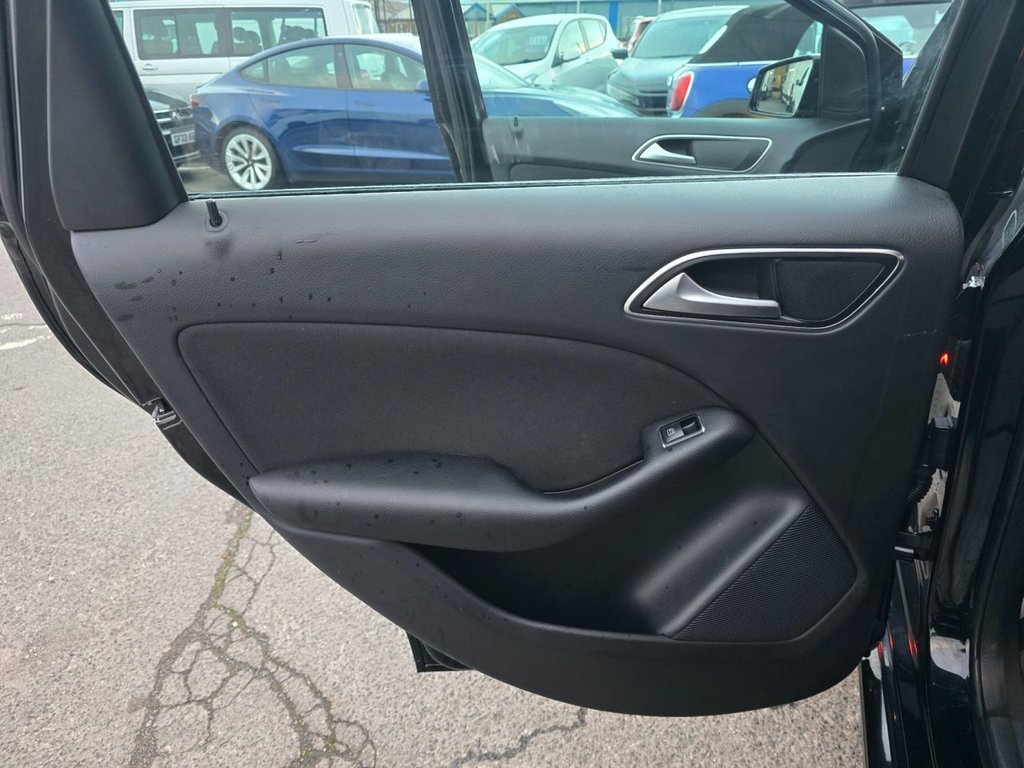 Used Mercedes-Benz B Class 2012 for sale - 76634969: Photo 41